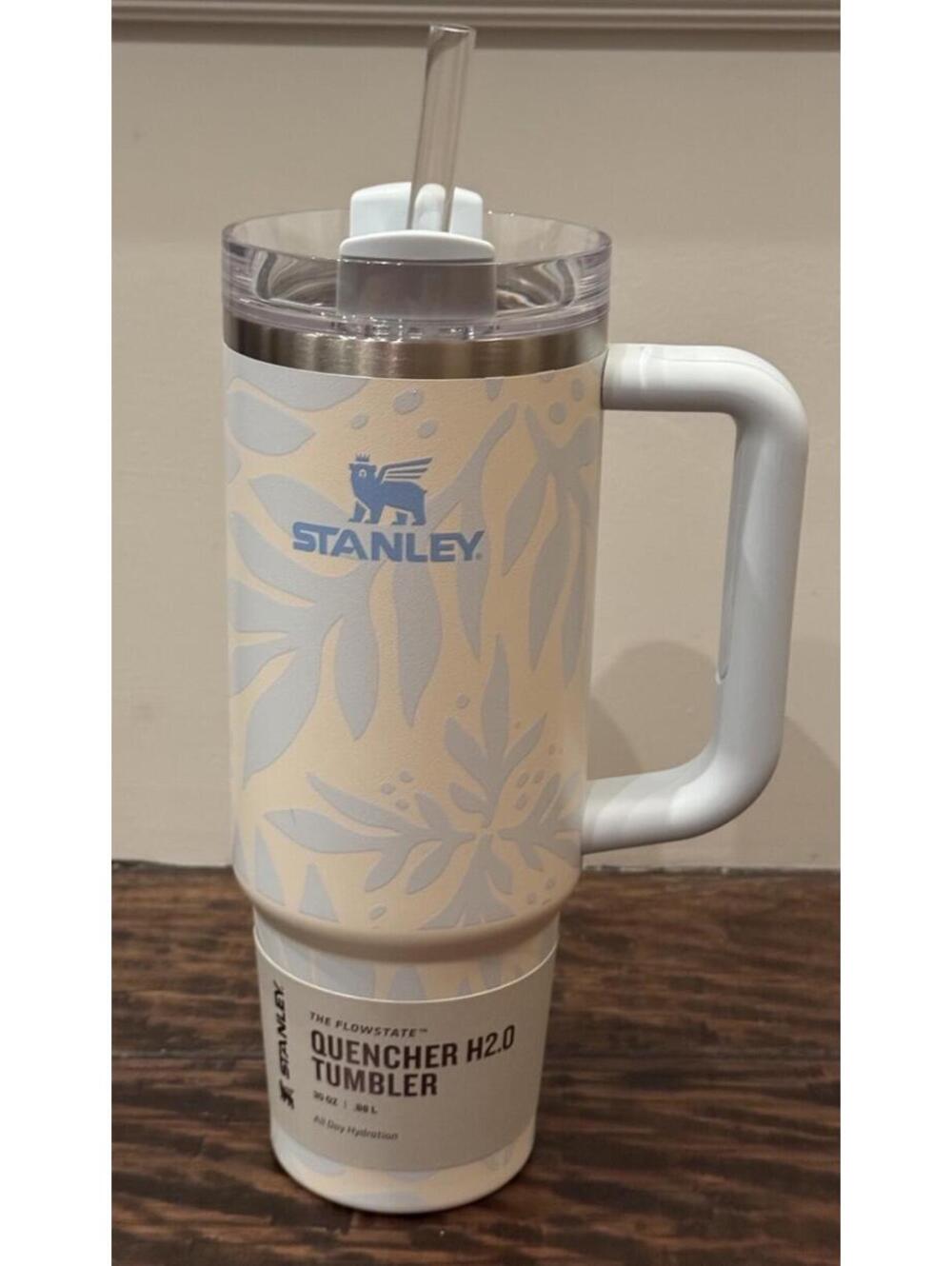 Stanley Ocean Palms 30 oz Brand New and Never Used!